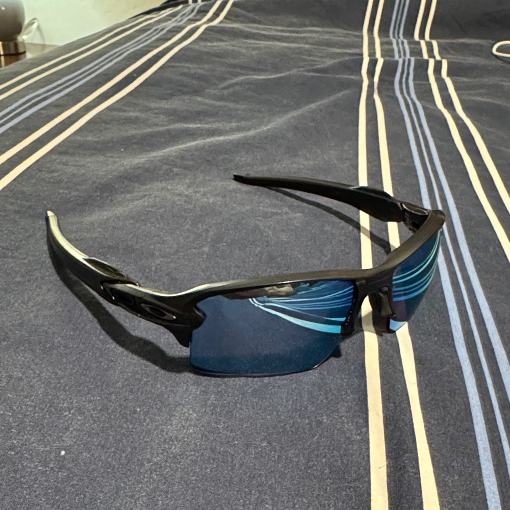 Oakley Flak 2.0 Polarized Sunglasses